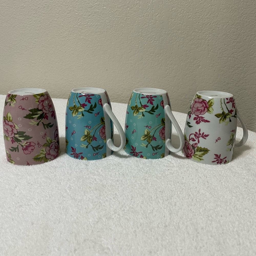 Flower mugs